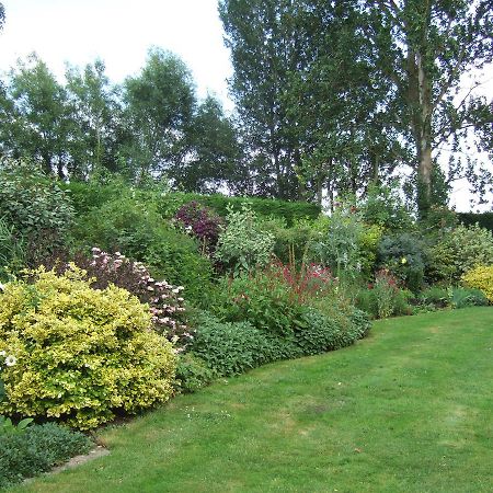 Lime Trees Farm Bed & Breakfast Bicester Exterior photo